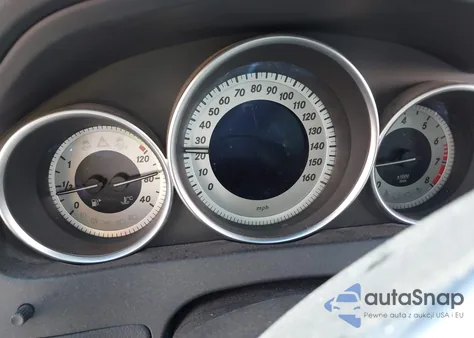 2013 Mercedes-Benz C 300 4Matic из США, поврежденный, VIN WDDGF8AB1DA777952